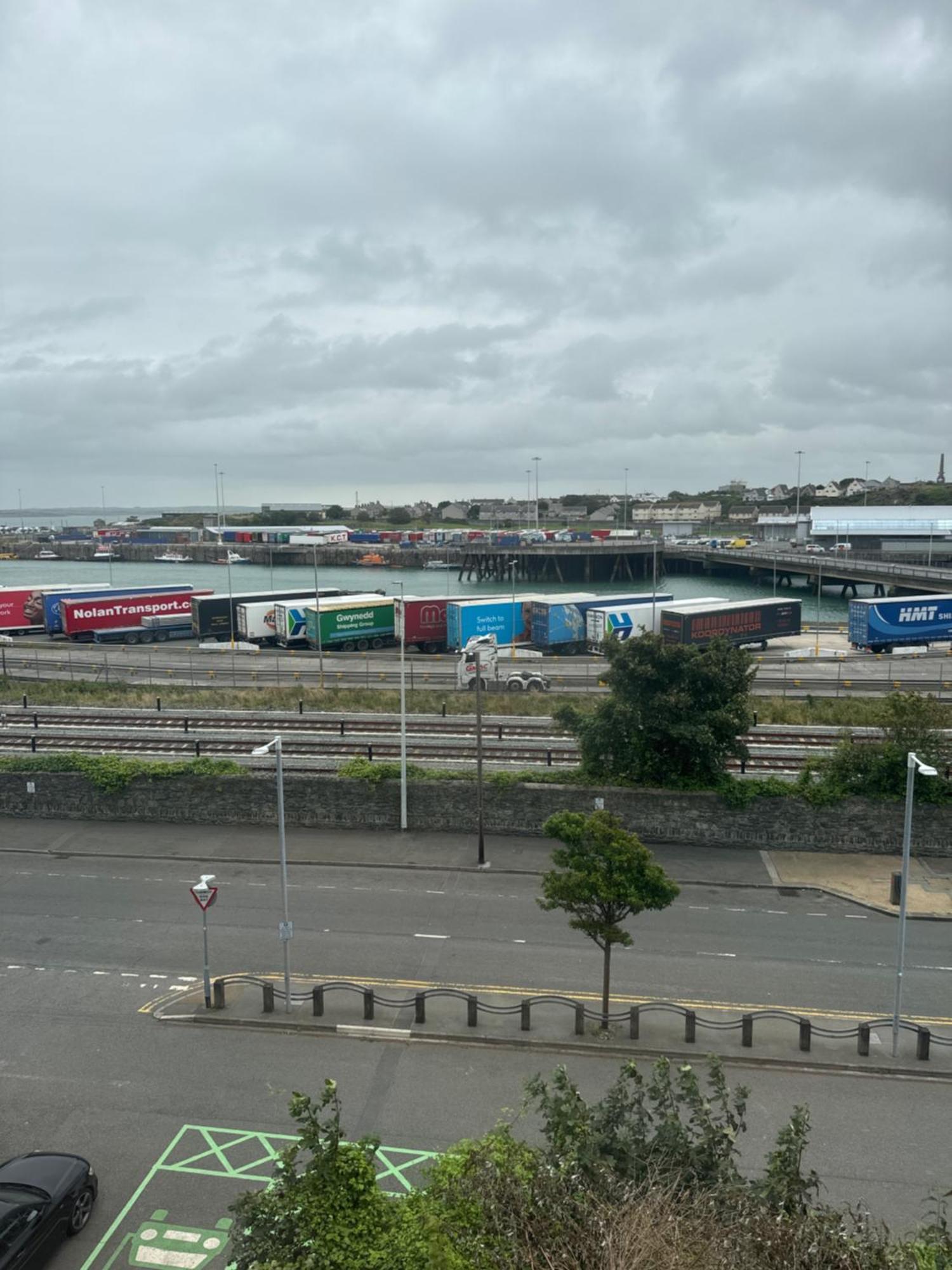 Harbour Watch Hotel Holyhead Luaran gambar